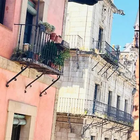 Arquitecto De La Vida- Plaza Mayor * Leon