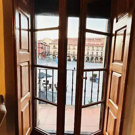 Arquitecto De La Vida- Plaza Mayor *