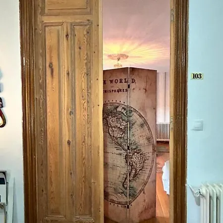 Arquitecto De La Vida- Plaza Mayor * לאון