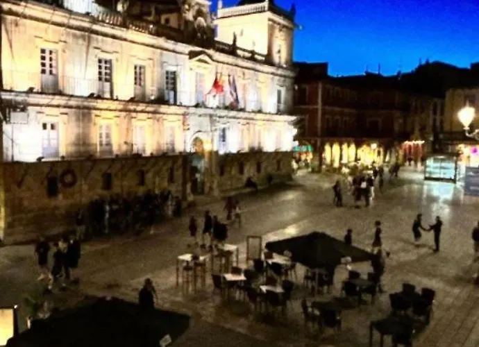 Πανσιόν Arquitecto De La Vida- Plaza Mayor León