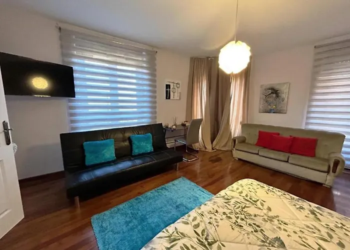 Arquitecto De La Vida- Plaza Mayor Πανσιόν León